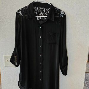 A. Byer Black Women's Size XL Button Top with Lace Detail 3/4 Sleeve